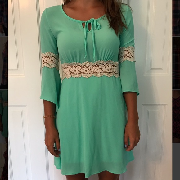ILLA ILLA Dresses & Skirts - Turquoise colored dress